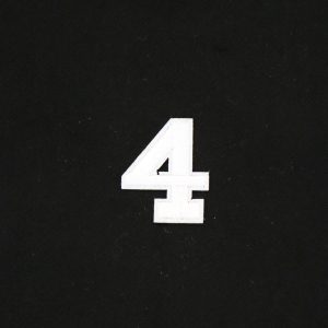 Numero ricamato termoadesivo 4