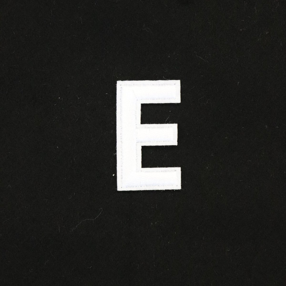 Lettera termoadesiva E