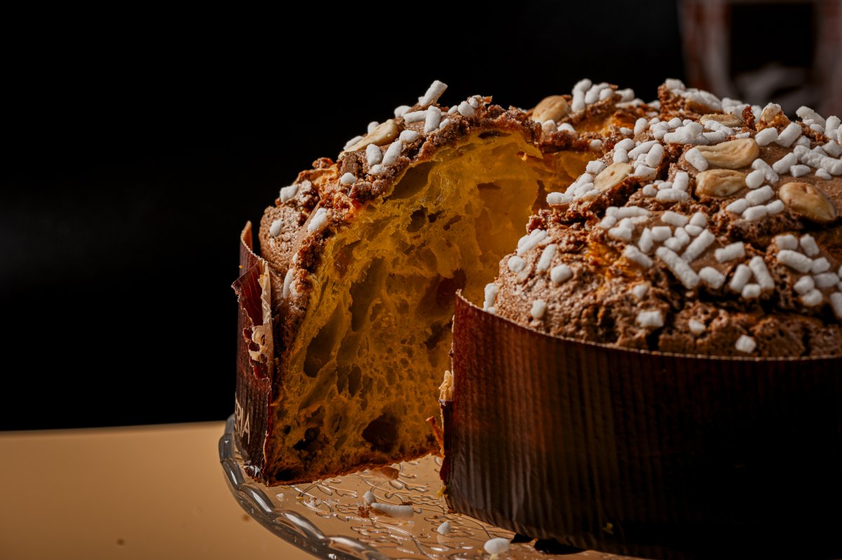 Panettone Albicocca, zenzero e fava tonka