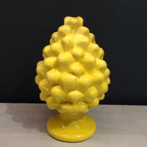 Pigna Classica Gialla in Ceramica siciliana H 14 cm Hand Made in Sicily